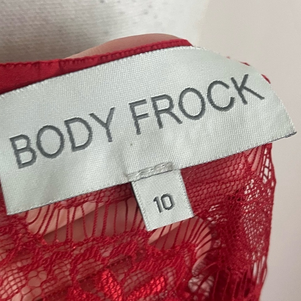 Body Frock • Elegant Red Lace Dress Unlined - Picture 7 of 8